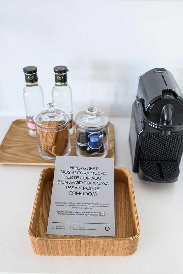 Apartamento Bguest Con Terraza Alicante Dış mekan fotoğraf
