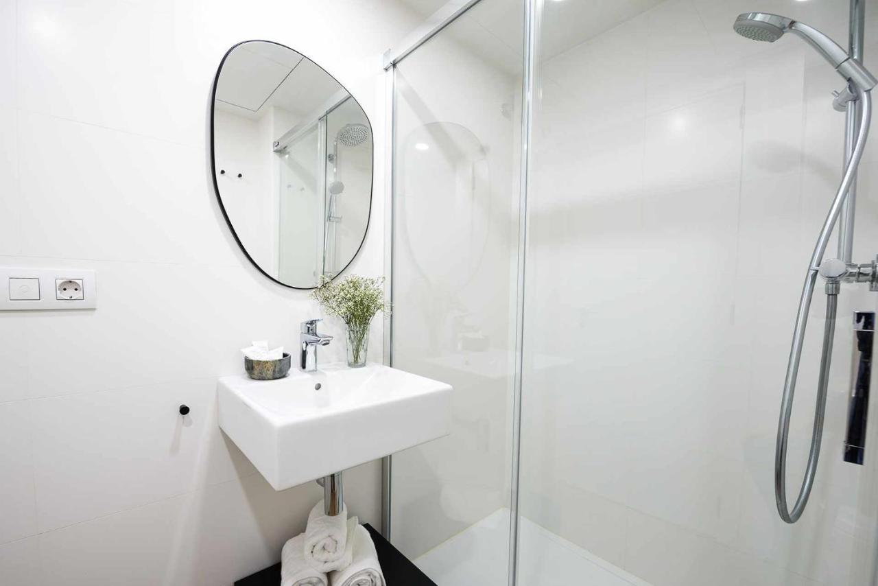 Apartamento Bguest Con Terraza Alicante Dış mekan fotoğraf
